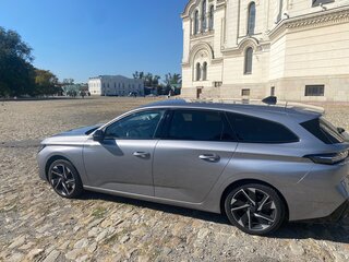 2022 Peugeot 308 III, серый, 1990000 рублей, вид 4