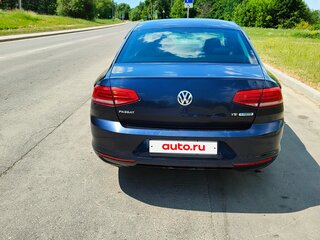 2016 Volkswagen Passat B8, синий, 1250000 рублей, вид 3