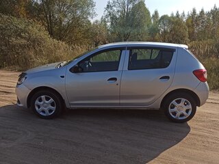 2018 Renault Sandero II, серый, 620000 рублей, вид 4