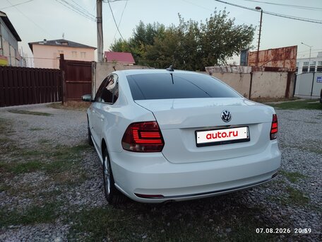 2019 Volkswagen Polo V Рестайлинг, белый, 1055000 рублей, вид 3