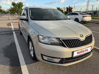 2015 Skoda Rapid I, серебристый, 830000 рублей, вид 4