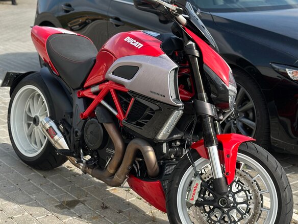 2013 Ducati Diavel, красный, 935000 рублей - вид 17