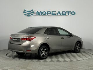 2013 Toyota Corolla XI (E160, E170, E180), бежевый, 870000 рублей, вид 5