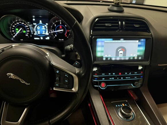 2020 Jaguar F-Pace I, красный, 4444000 рублей - вид 21
