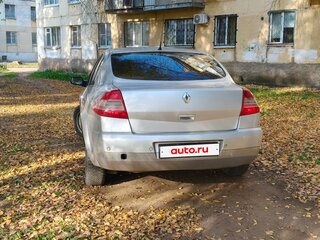 2008 Renault Megane II Рестайлинг, серый, 250000 рублей, вид 3