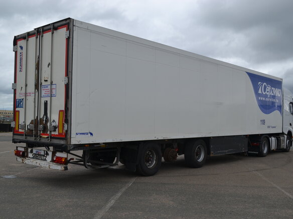 2010 Schmitz Cargobull SKO, белый, 2150000 рублей - вид 2