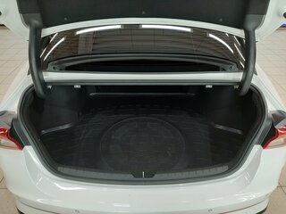 2022 Kia K5 III, белый, 2319000 рублей, вид 5