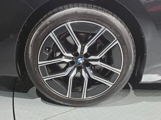 2025 BMW 7 серии 740d xDrive VII (G70), чёрный, 14580000 рублей, вид 5