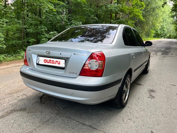 2004 Hyundai Elantra III (XD2) Рестайлинг, серебристый - вид 3