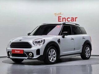 2022 Mini Countryman Cooper II Рестайлинг, белый, 2140000 рублей, вид 1