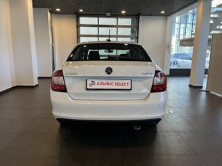 2018 Skoda Rapid I Рестайлинг, белый, 1285000 рублей, вид 4