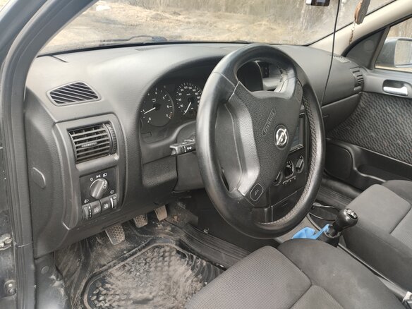 2001 Opel Astra G, чёрный, 330000 рублей - вид 25