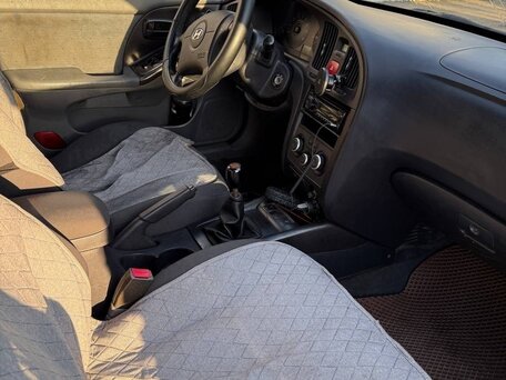 2004 Hyundai Elantra III (XD2) Рестайлинг, зелёный, вид 5