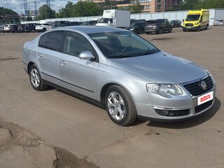 2006 Volkswagen Passat B6, серебристый, 750000 рублей, вид 3