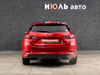 2018 Mazda Axela III Рестайлинг, красный, 1500000 рублей, вид 5