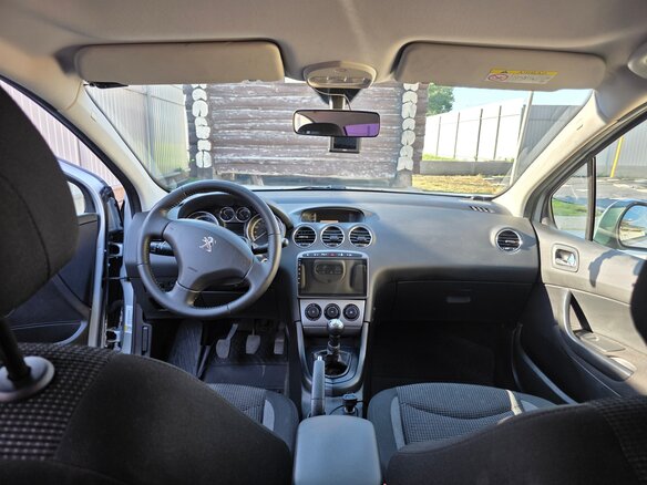 2014 Peugeot 408 I, серебристый, 955000 рублей - вид 5