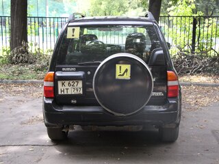 2001 Suzuki Grand Vitara I Рестайлинг, чёрный, 560000 рублей, вид 3
