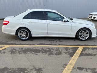2011 Mercedes-Benz E-Класс 200 7G-Tronic IV (W212, S212, C207), белый, 1450000 рублей, вид 4