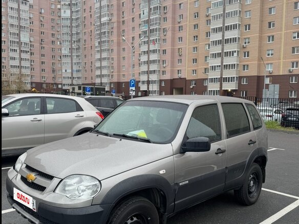 2018 Chevrolet Niva I Рестайлинг, серый, 550000 рублей