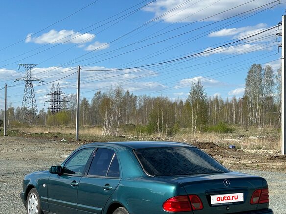 1996 Mercedes-Benz E-Класс 230 II (W210, S210), зелёный, 465000 рублей - вид 6