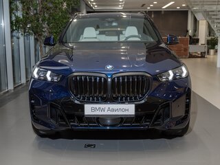 2025 BMW X5 40i IV (G05/G18) Рестайлинг, синий, 16068000 рублей, вид 2