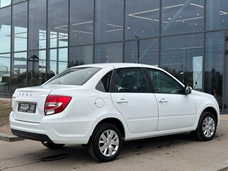 2023 Lada (ВАЗ) Granta I Рестайлинг, белый, 785000 рублей, вид 2
