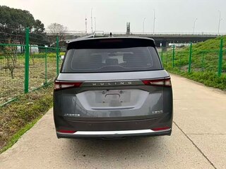 2022 Wuling Jiachen, серый, 1000000 рублей, вид 5