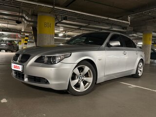 2006 BMW 5 серии 525i V (E60/E61), серебристый, 940000 рублей, вид 4