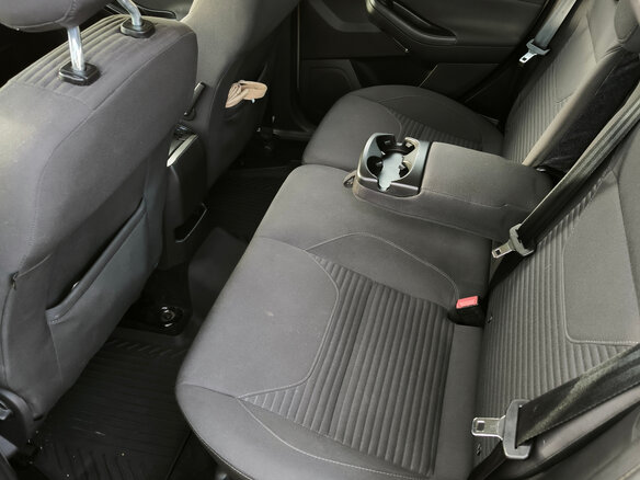 2018 Ford Focus III Рестайлинг, бежевый, 1390000 рублей - вид 16