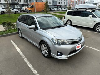 2014 Toyota Corolla Fielder XI (E160, E170, E180), серебристый, 1175000 рублей, вид 3