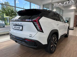2026 Geely Atlas II, белый, 3817190 рублей, вид 4