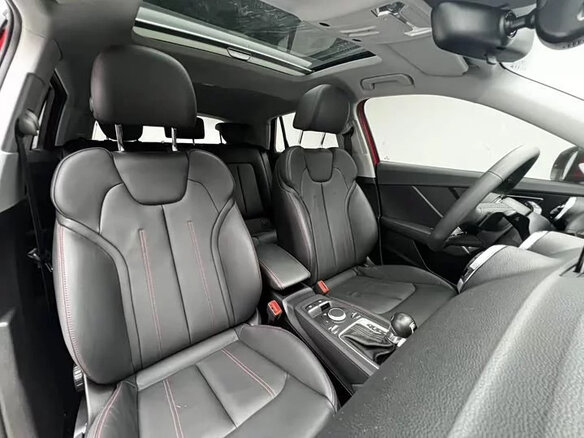 2023 Audi Q2 L 35 TFSI I Рестайлинг, красный, 1700000 рублей - вид 11