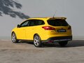 2016 Ford Focus III Рестайлинг, жёлтый, 1149000 рублей - вид 1
