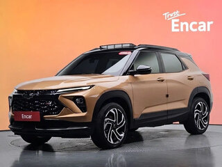 2023 Chevrolet TrailBlazer III Рестайлинг, бежевый, 2376000 рублей, вид 1