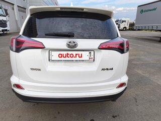 2018 Toyota RAV4 IV (XA40) Рестайлинг, белый, 2300000 рублей, вид 3