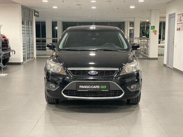 2011 Ford Focus II Рестайлинг, чёрный, 680000 рублей - вид 4
