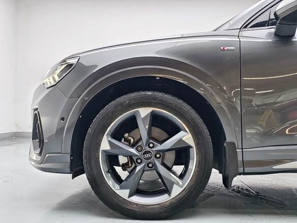2023 Audi Q3 35 TFSI II (F3), серый, 2459007 рублей - вид 6