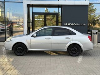 2015 Ravon Gentra, серебристый, 504000 рублей, вид 2