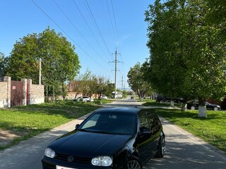 2000 Volkswagen Golf IV, чёрный, 500000 рублей, вид 4