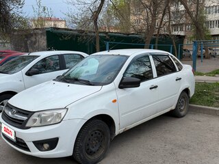 2015 Lada (ВАЗ) Granta I, белый, 360000 рублей, вид 1