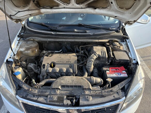 2011 Kia Ceed I Рестайлинг, белый, 700000 рублей - вид 9