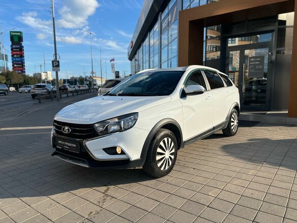 2020 Lada (ВАЗ) Vesta SW Cross I, белый, 1058000 рублей