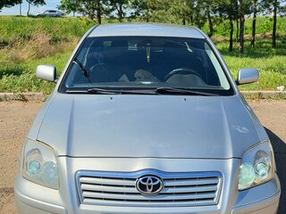2005 Toyota Avensis II, серебристый, 700000 рублей, вид 1