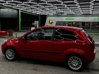2007 Ford Fiesta Mk5, красный, 449000 рублей, вид 4