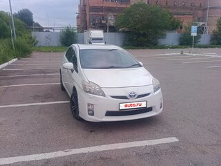 2010 Toyota Prius III (XW30), белый, 1010000 рублей, вид 5