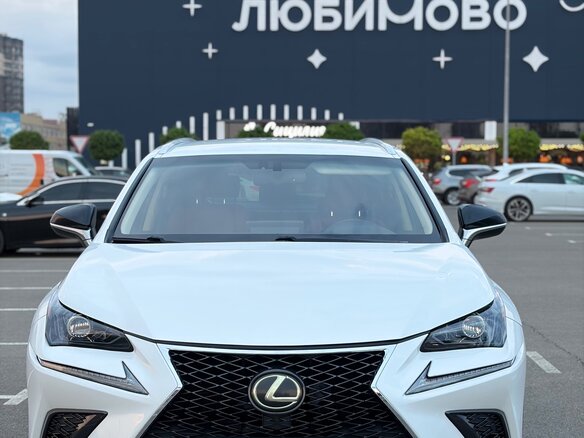 2020 Lexus NX 300 I Рестайлинг, белый, 3130000 рублей - вид 3