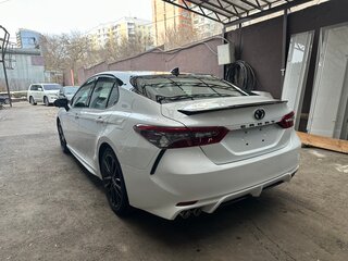 2021 Toyota Camry US Market VIII (XV70) Рестайлинг, белый, 2900000 рублей, вид 5
