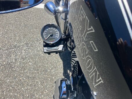 2011 Harley-Davidson Sportster 1200, чёрный, 697000 рублей, вид 5