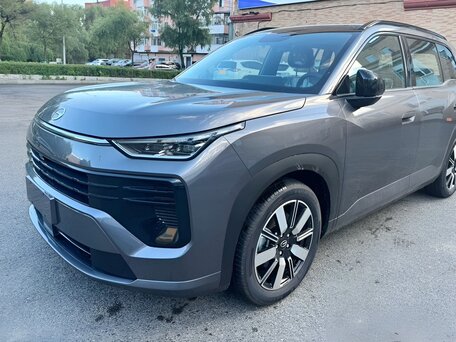2026 GAC Trumpchi GS4 III, серый, 2380000 рублей, вид 1
