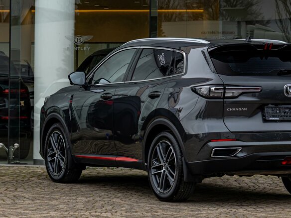 2024 Changan UNI-S I, серый, 1895000 рублей - вид 27